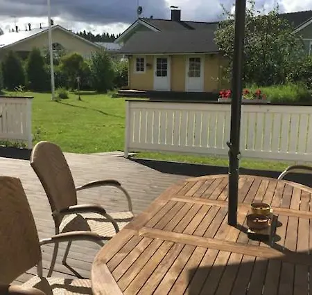 Huoneisto Large Private House, Sauna/jacuzzi, 29 Km Fr Helsinki Nurmijärvi